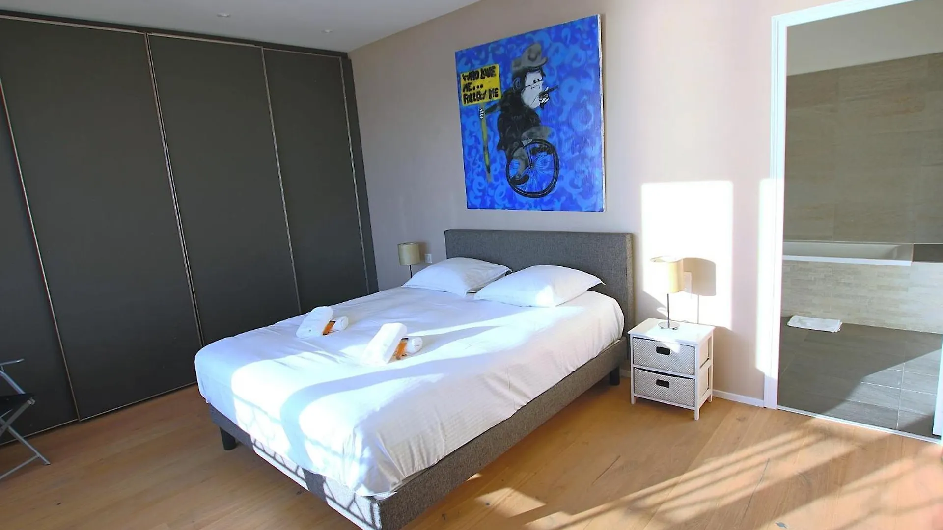 130 M3 Apartment With 3 En-Suite Bedrooms And Exceptional Sea View カンヌ